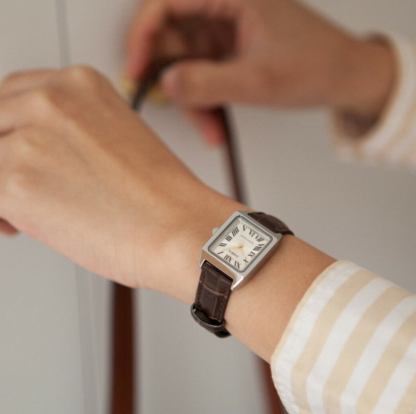 CASIO LTP-V007L-9BUDF Women Watch