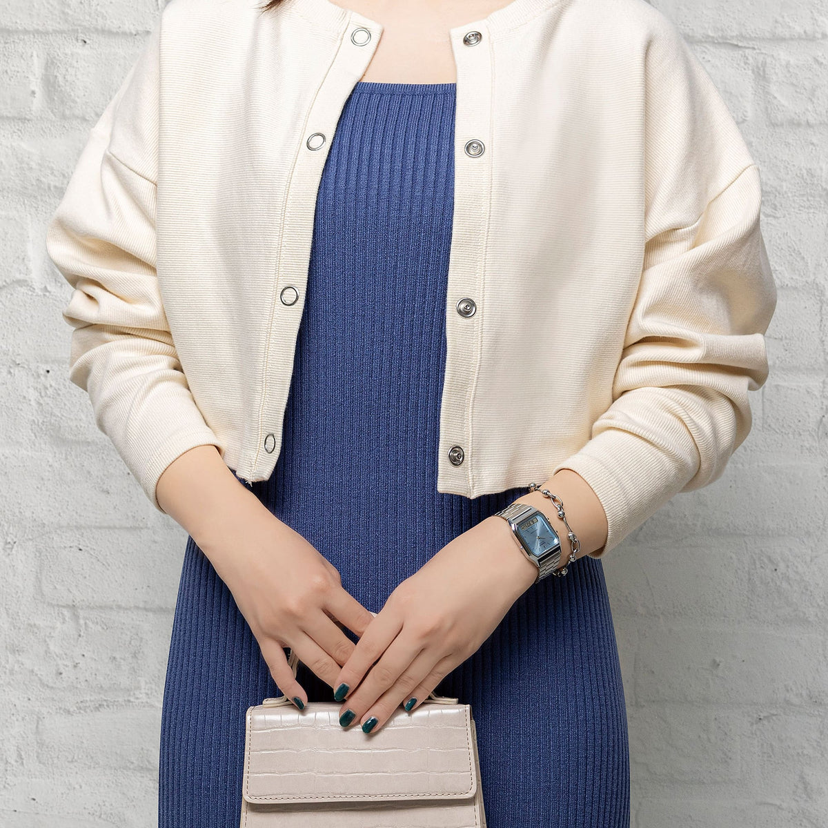 CASIO AQ-230A-2A1MQYDF Vintage Unisex Watch