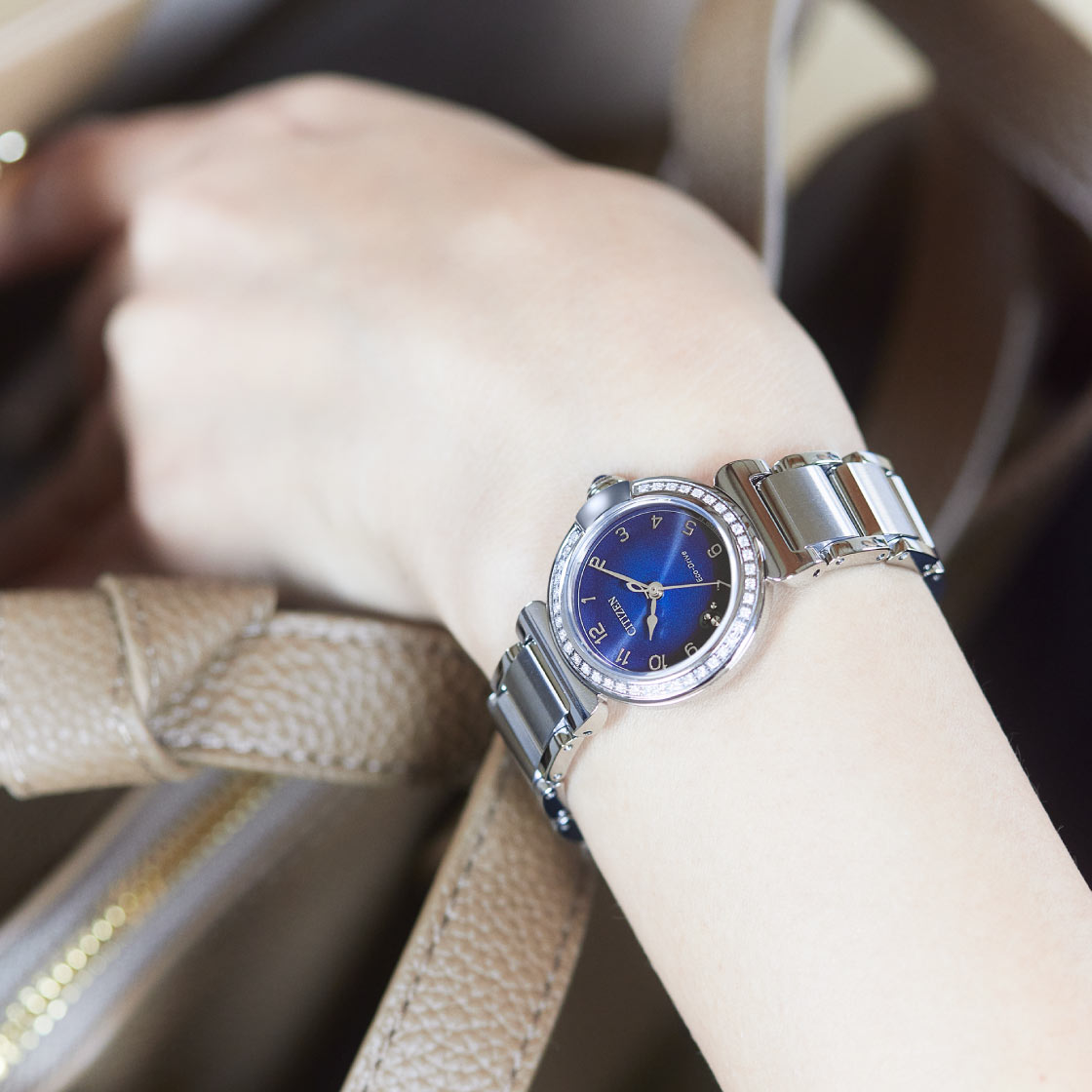 CITIZEN L EM1120-87L Mae Diamond