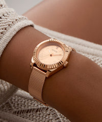 GUESS MINI LUNA GW0842L3