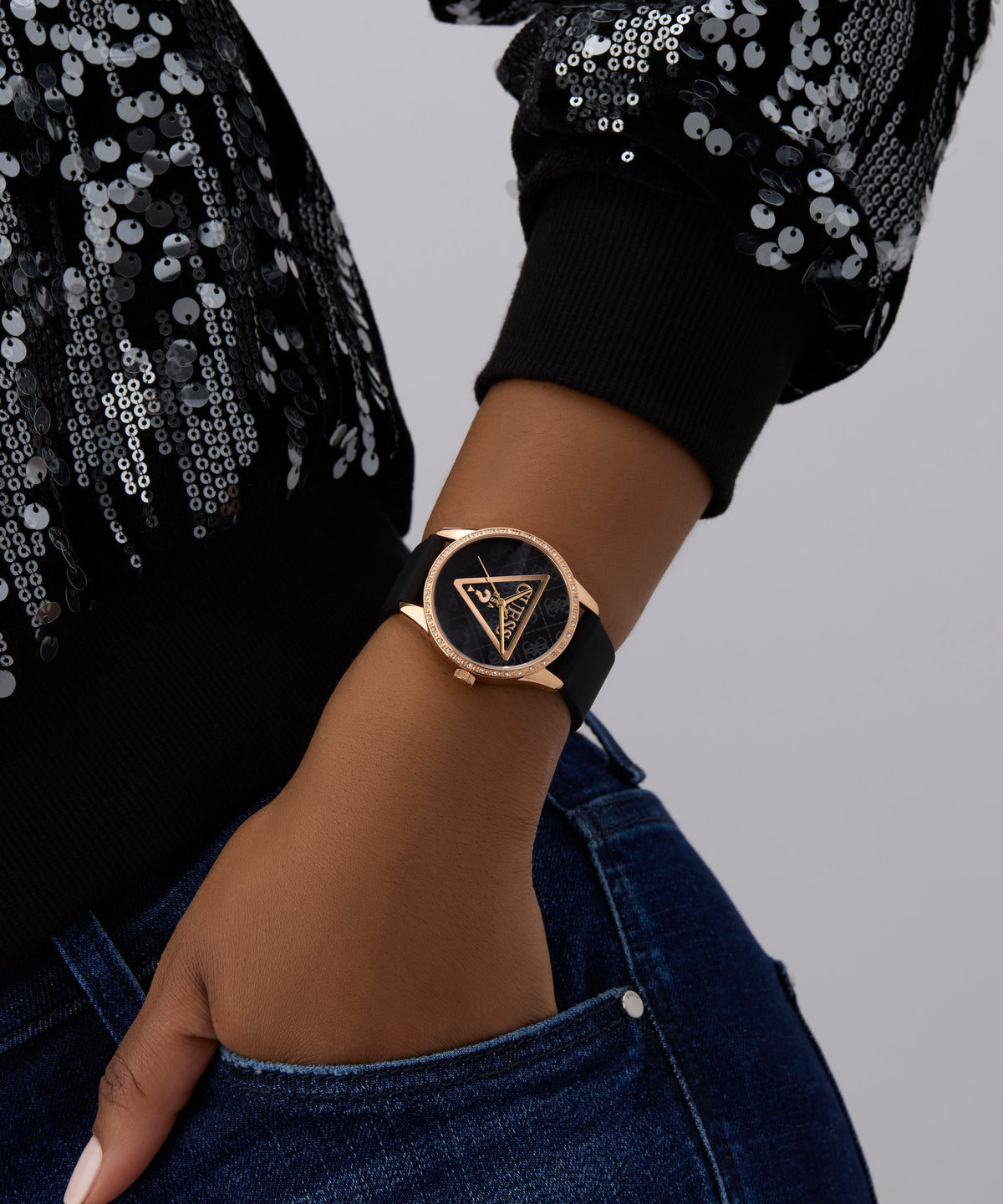 GUESS ROXY GW0942L3