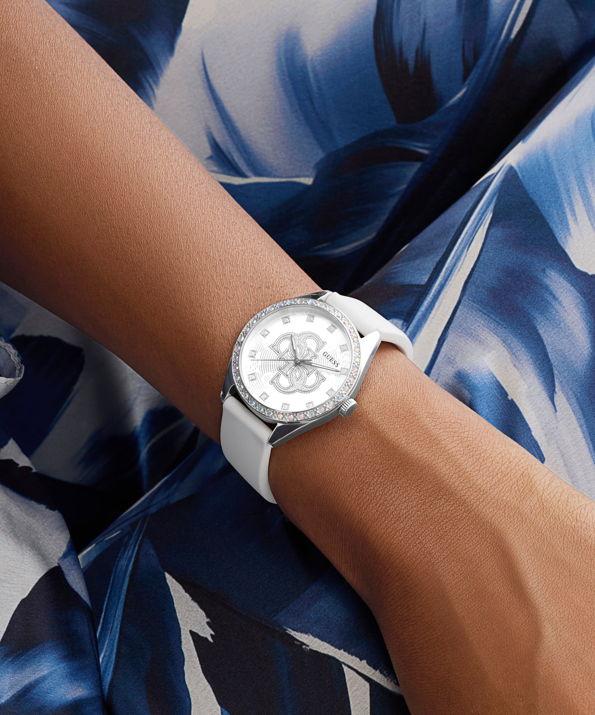 GUESS AVA GW1042L1