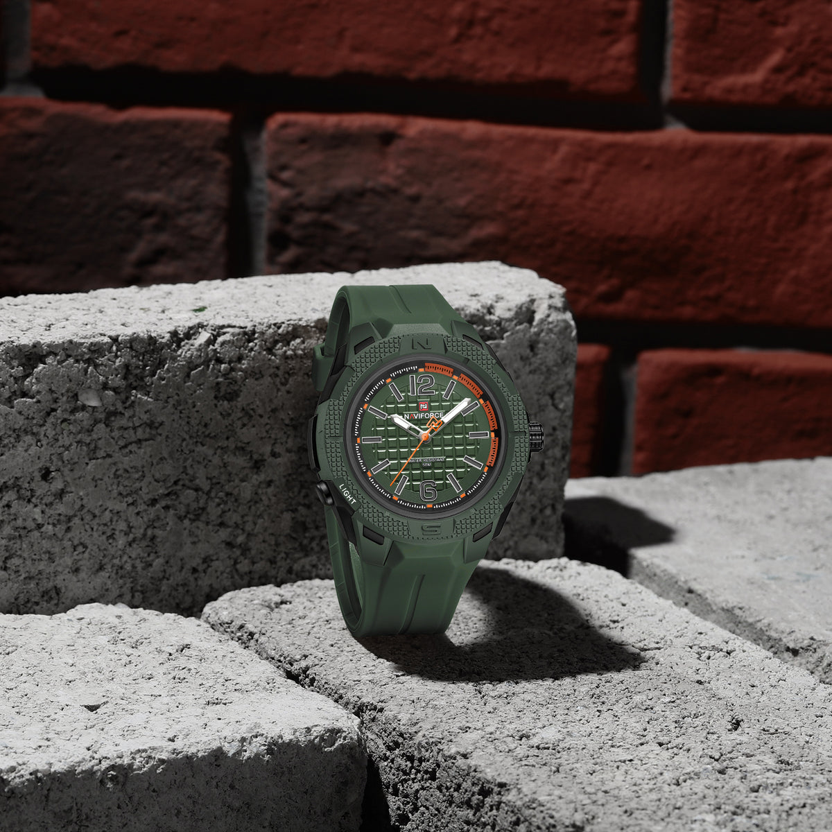 NAVIFORCE NF7126 GN/B/GN Men Watch