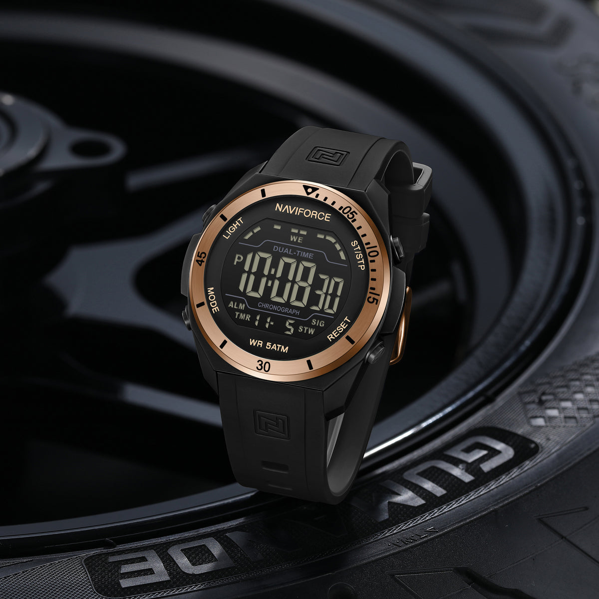 NAVIFORCE NF7138 B/RG Men Watch