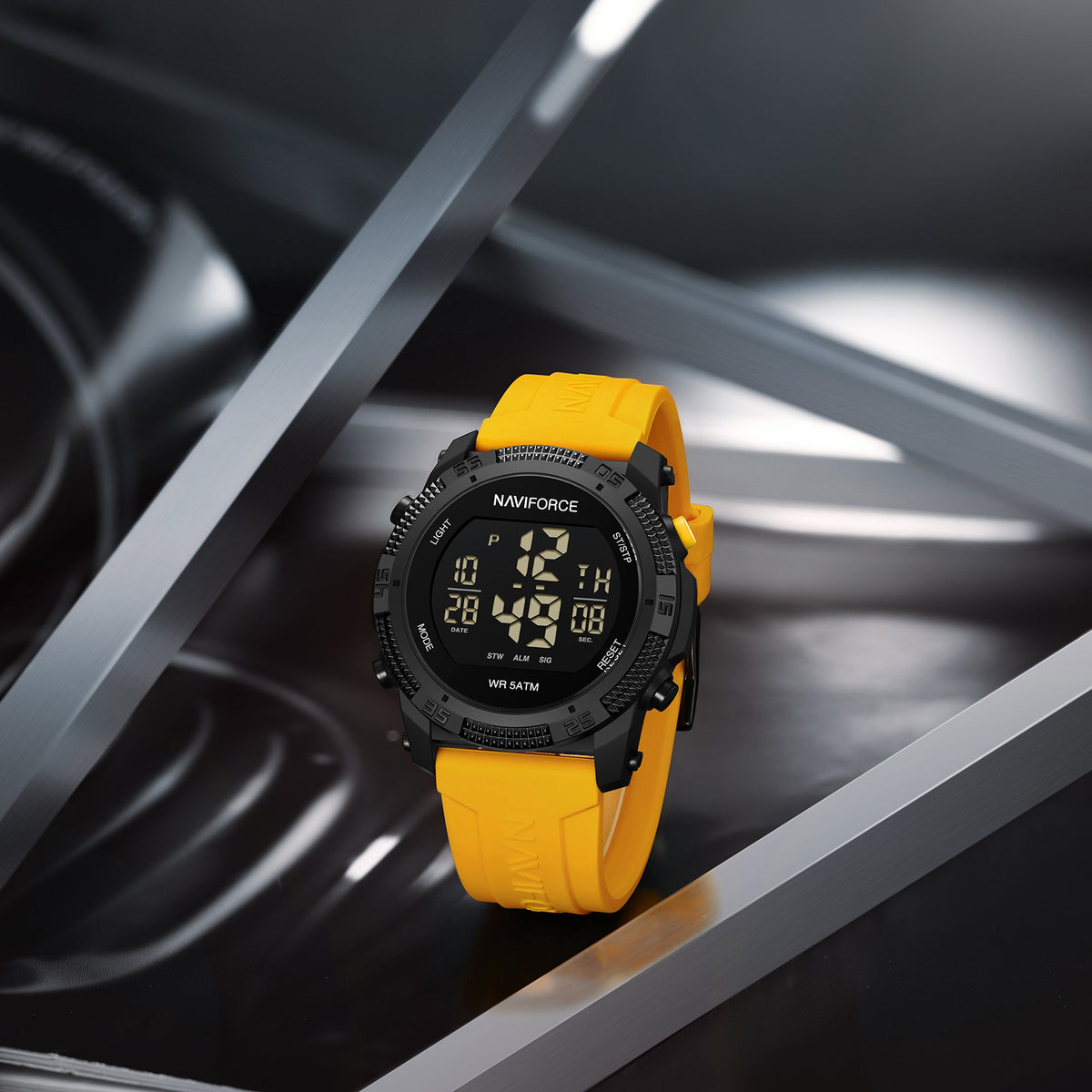 NAVIFORCE NF7104 B/Y Men Watch
