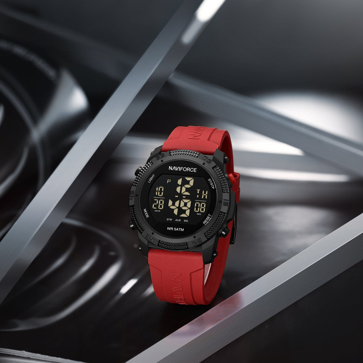 NAVIFORCE NF7104 B/R Men Watch