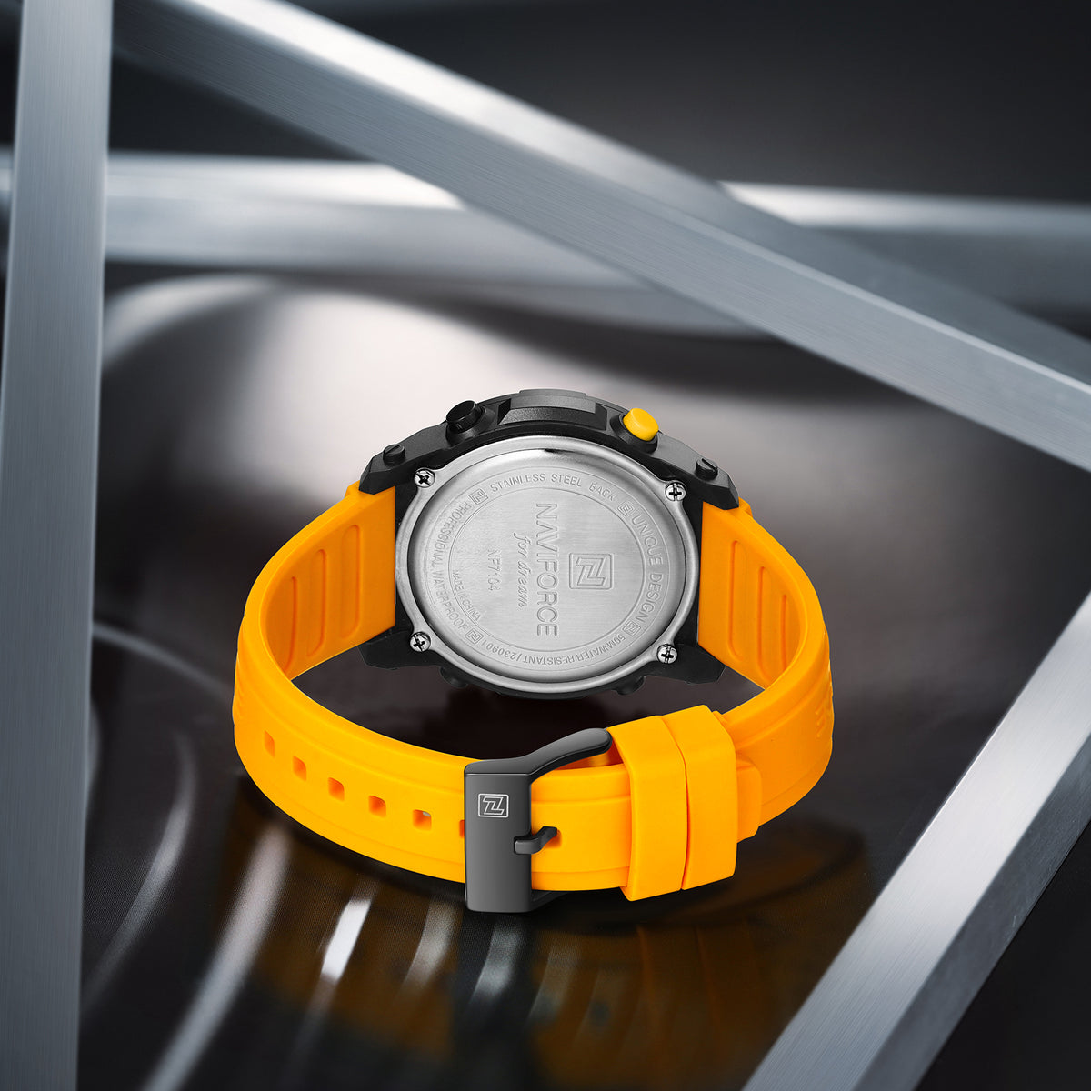 NAVIFORCE NF7104 B/Y Men Watch
