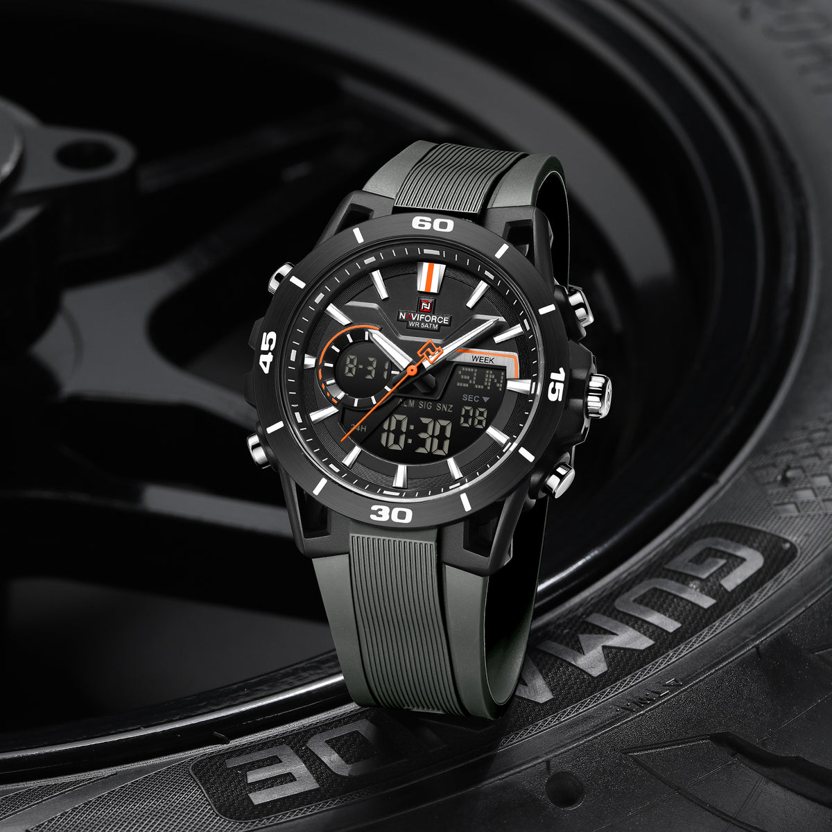 NAVIFORCE NF7135 B/B/GY Men Watch