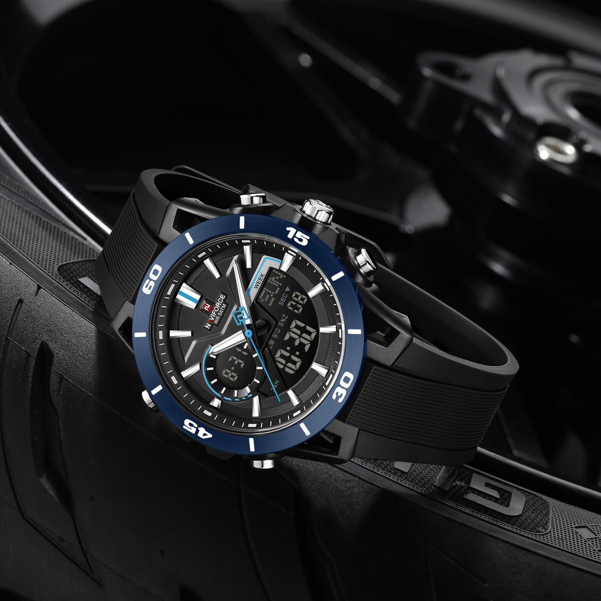 NAVIFORCE NF7135 B/BE/B Men Watch