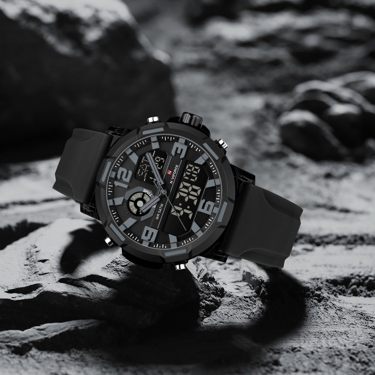 NAVIFORCE NF7130 B/TGY/B Men Watch