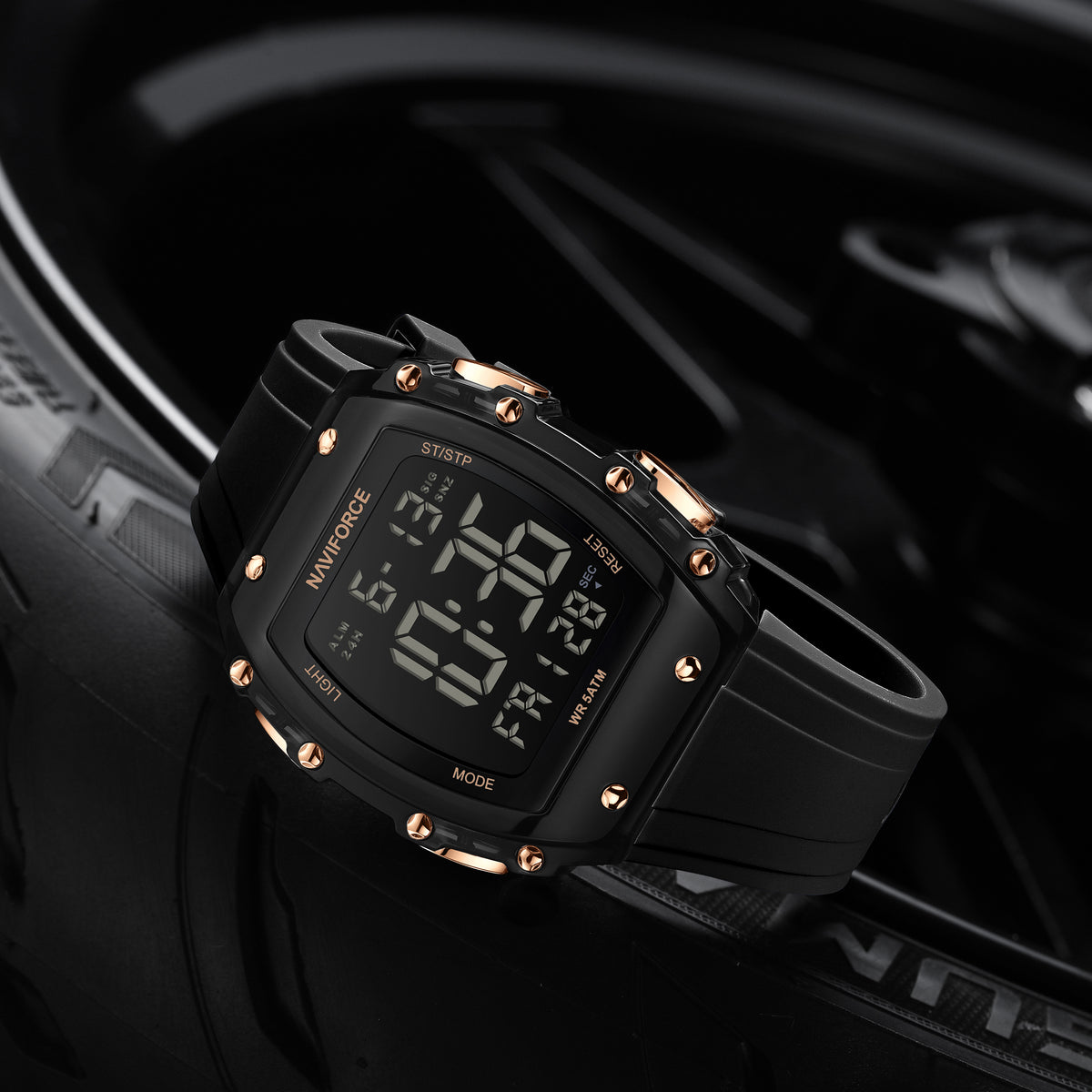 NAVIFORCE NF6107 B/RG Men Watch
