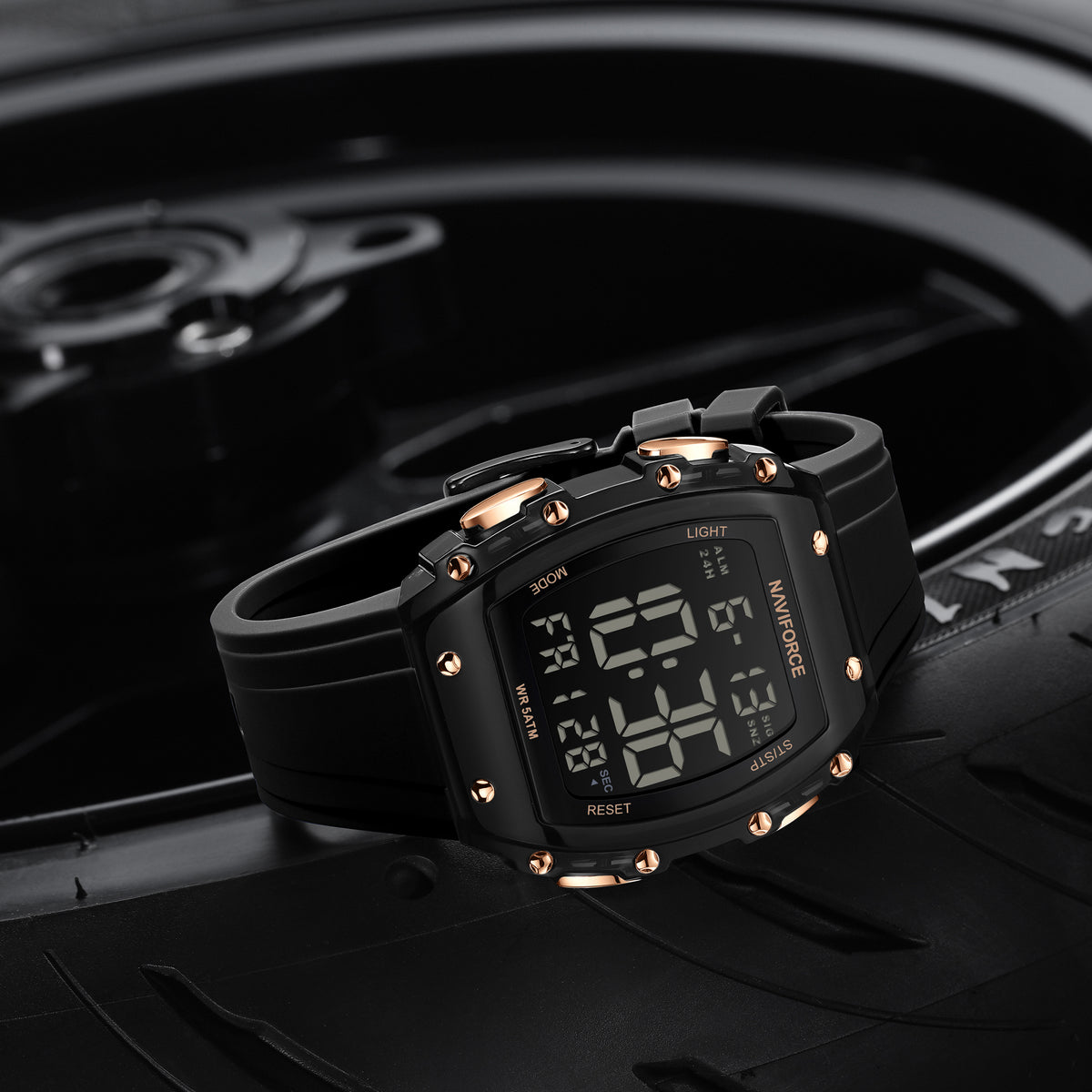 NAVIFORCE NF6107 B/RG Men Watch
