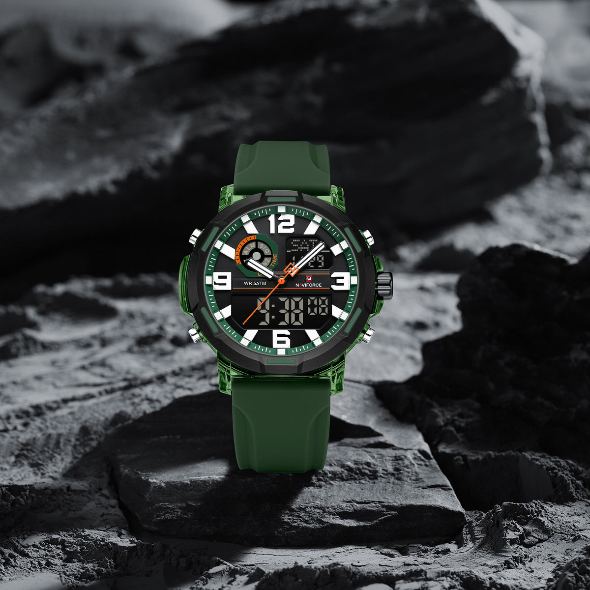 NAVIFORCE NF7130 GN/W/GN Men Watch