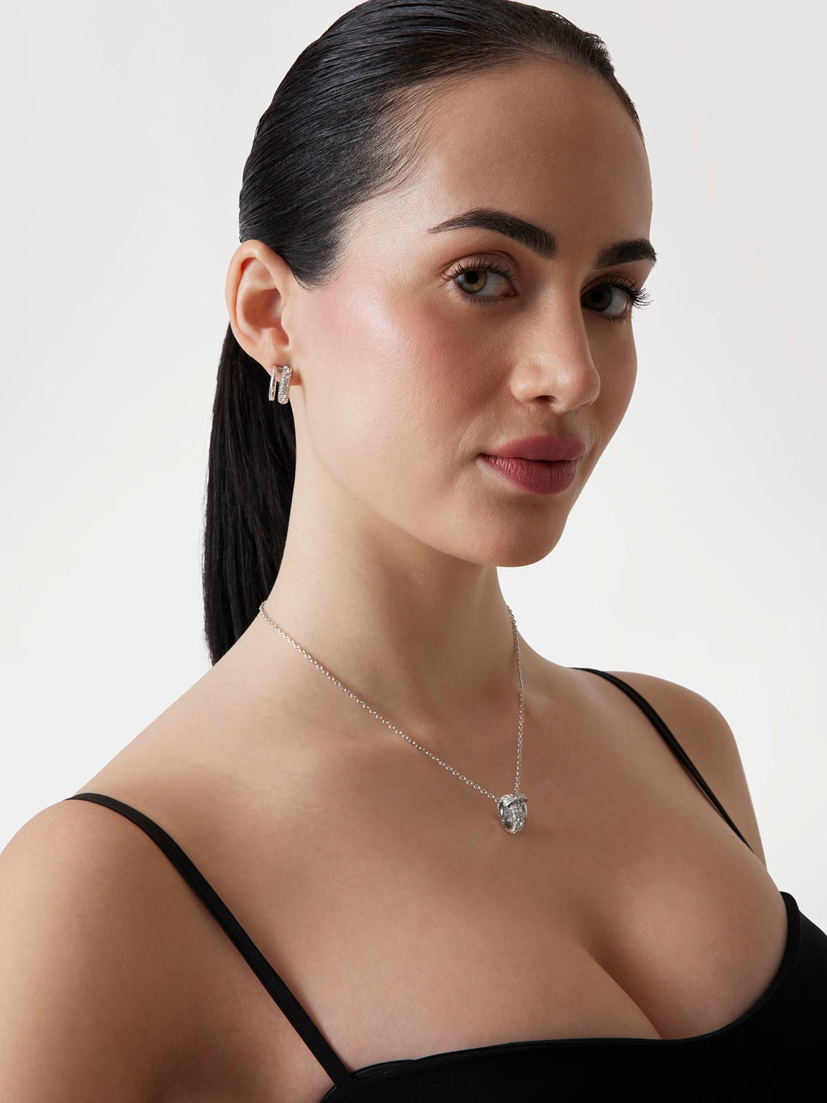 GUESS FABULOUS ME Silver-Tone Necklace