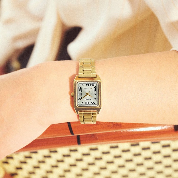 CASIO LTP-V007G-9BUDF  Women Watch