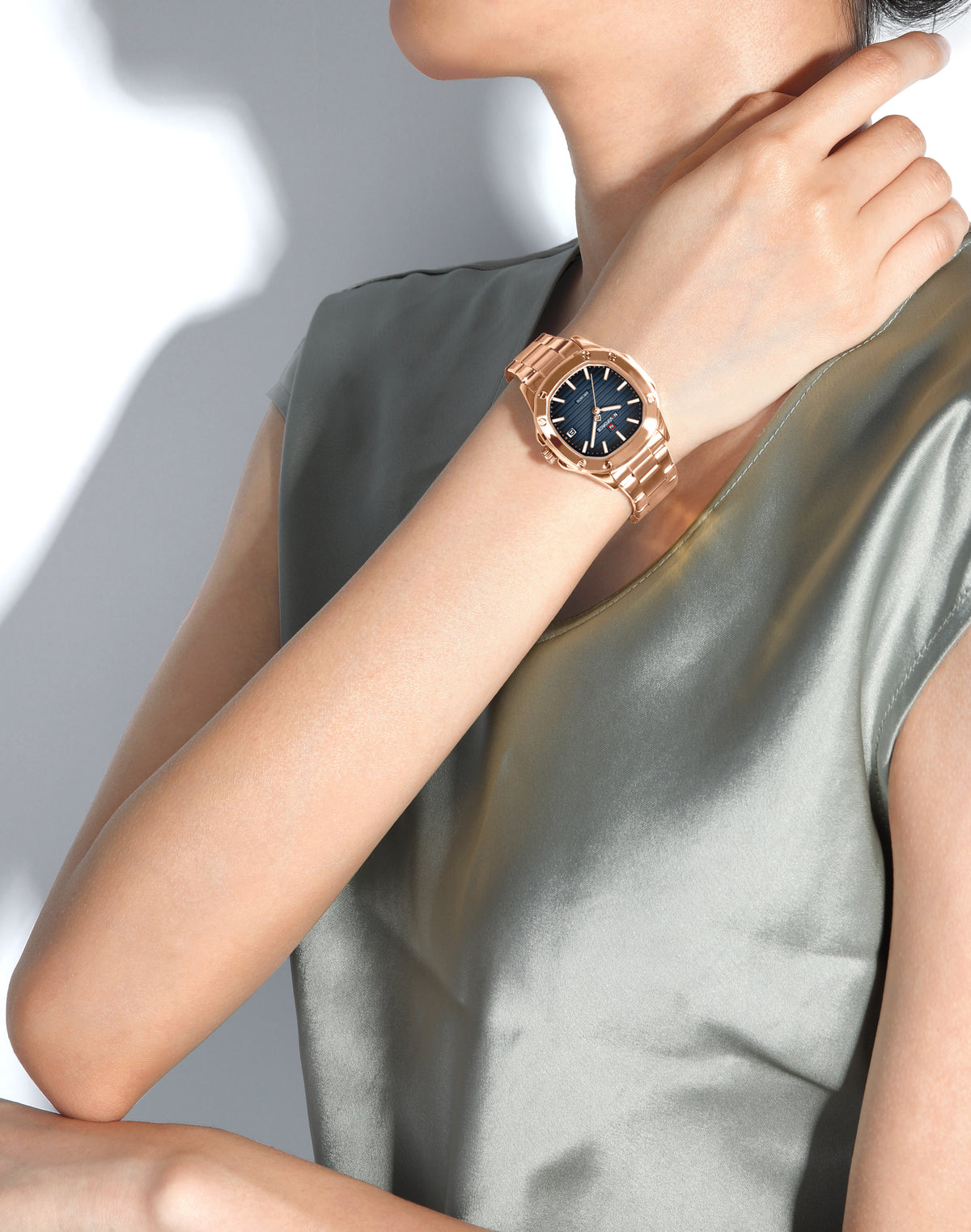 NAVIFORCE NF5069S RG/BE/RG Women Watch