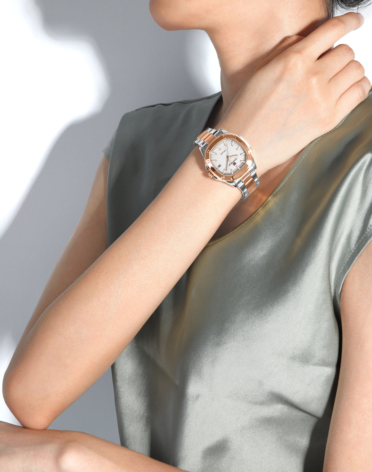 NAVIFORCE NF5069S RG/W/RG Women Watch