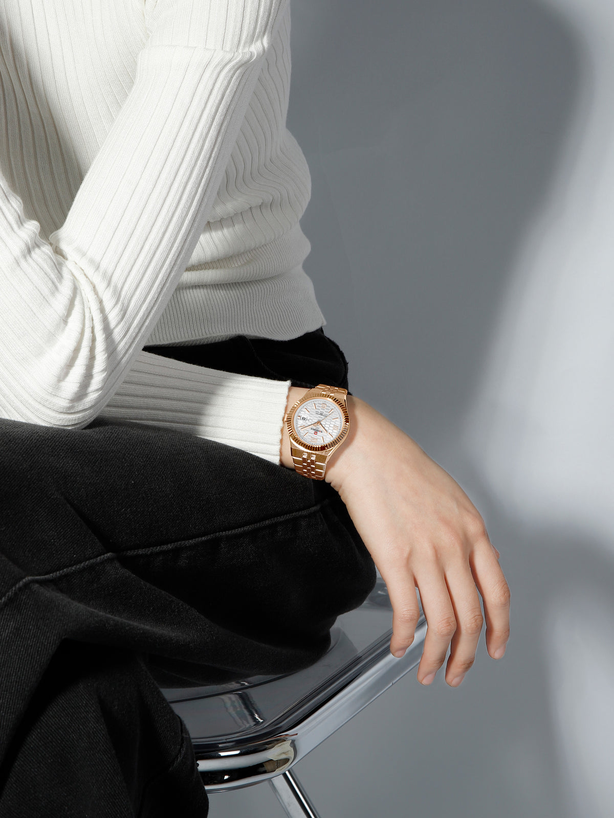 NAVIFORCE NF5079 RG/W/RG Women Watch