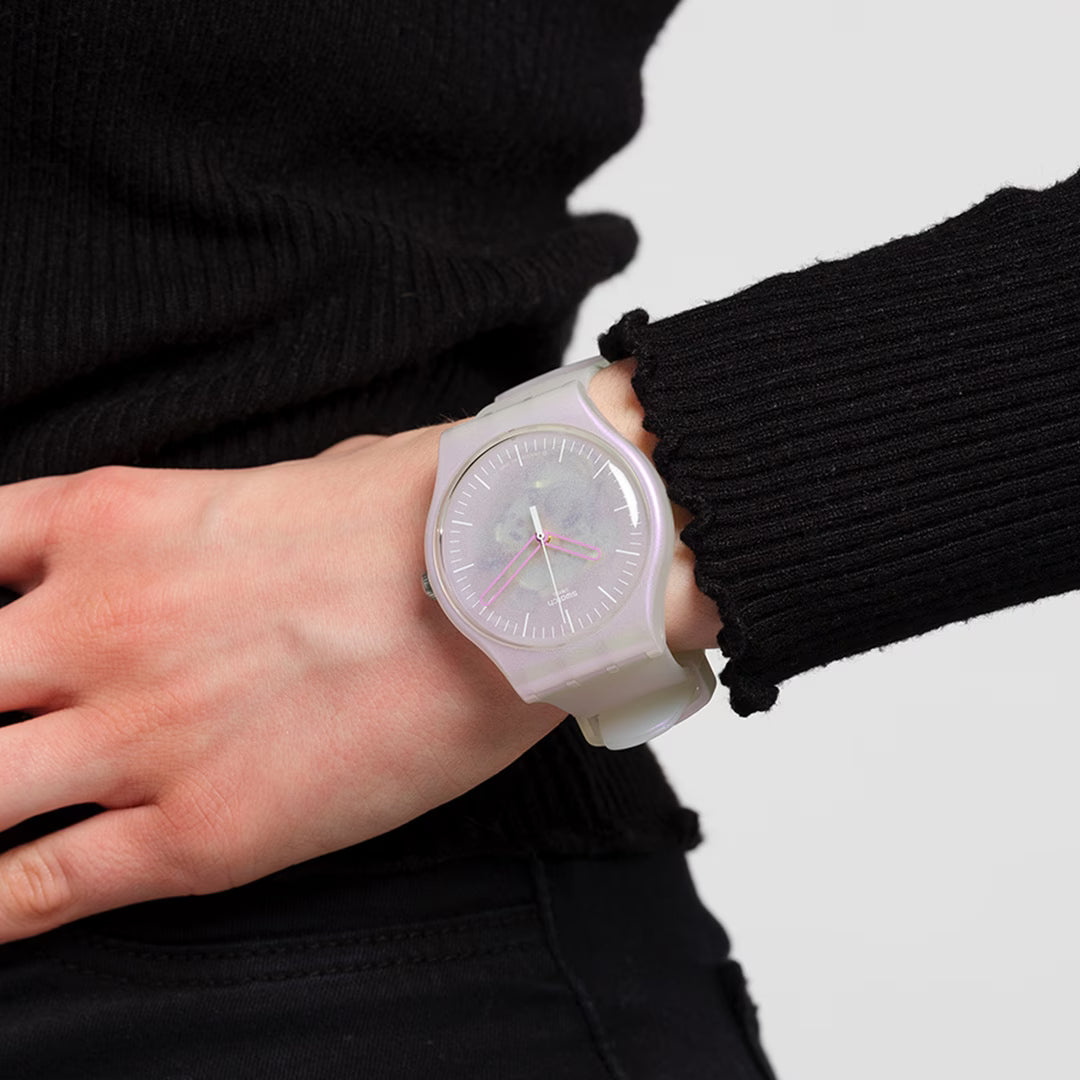 SWATCH PINK MIST SUOK155