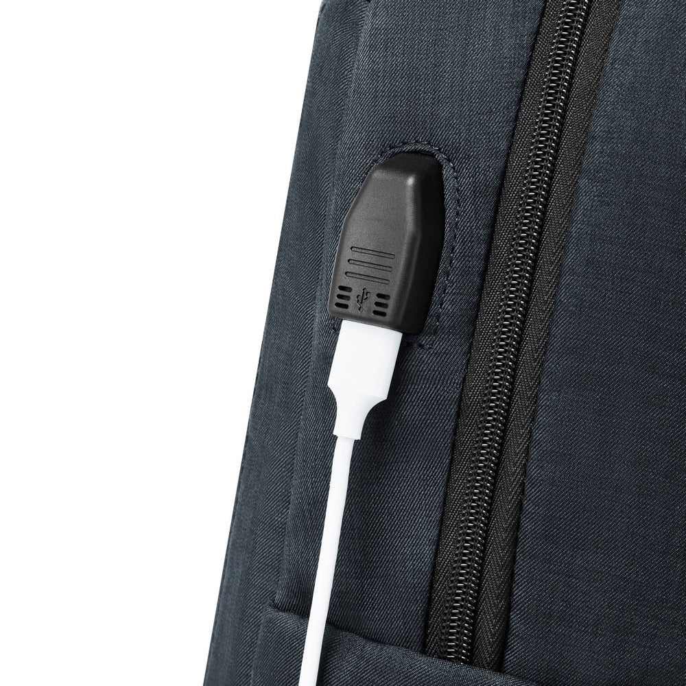 RIVACASE BISCAYNE 8365 black carry-on Laptop backpack 17.3"