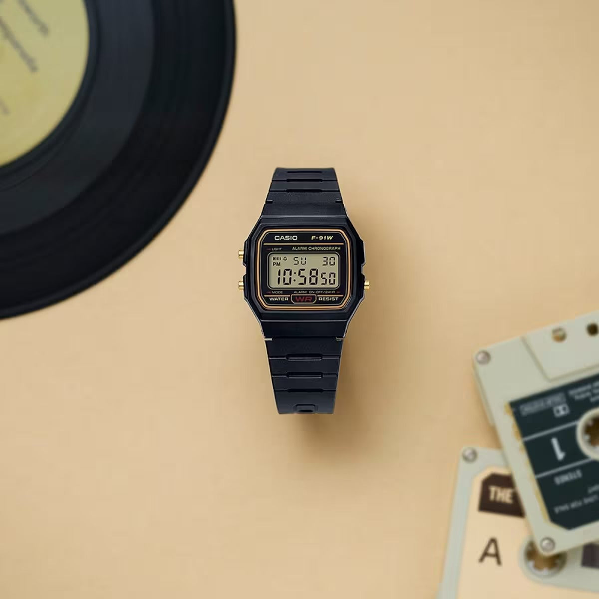CASIO F-91WG-9QDF Vintage Unisex Watch