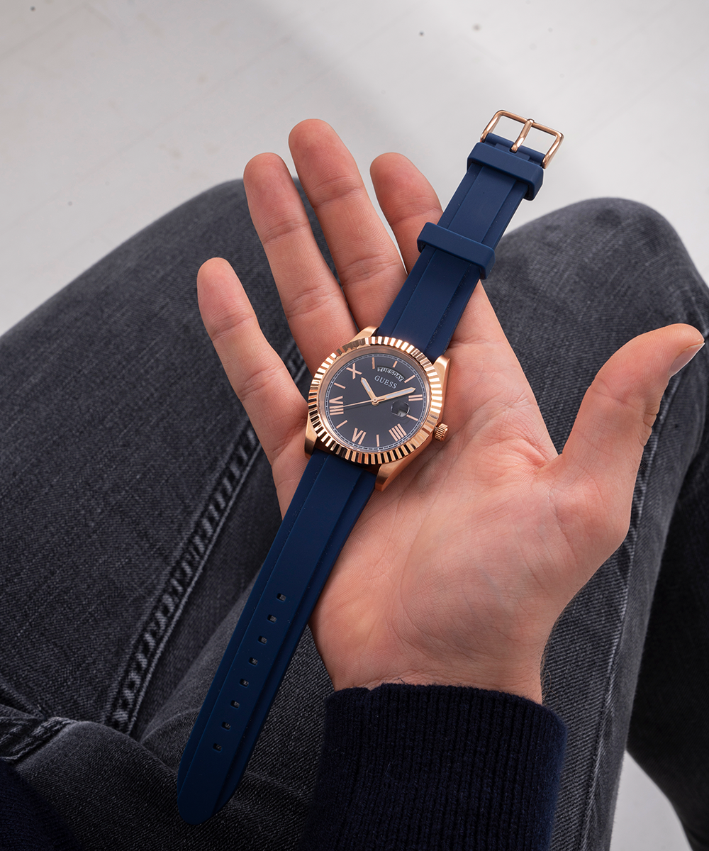 GUESS GW0335G2
