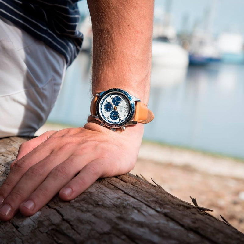 Guess w0970g1 online